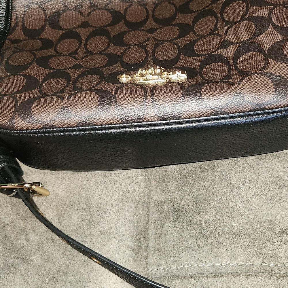 Handbag - Picture 5 of 5